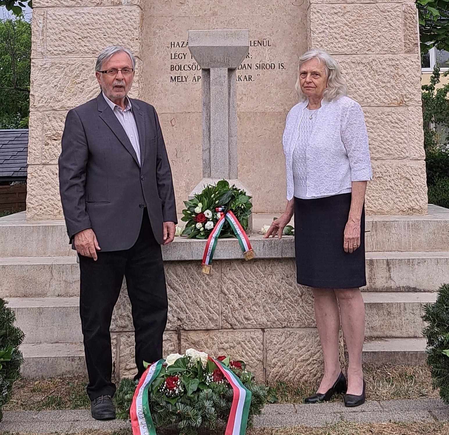 2023.06.04. Csillaghegyi megemlékezés - Kolczonay Katalin és Szidiropulosz Archimédesz